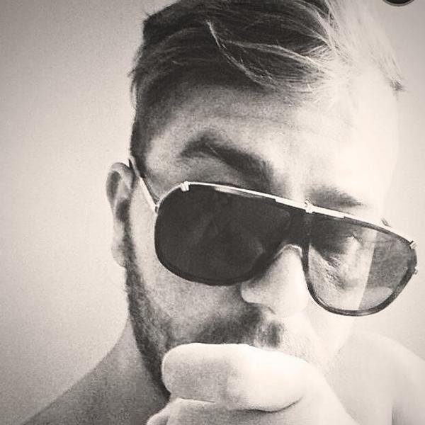 #Corleone dans les bacs / #TeamLacrim / #TeamLucazz /