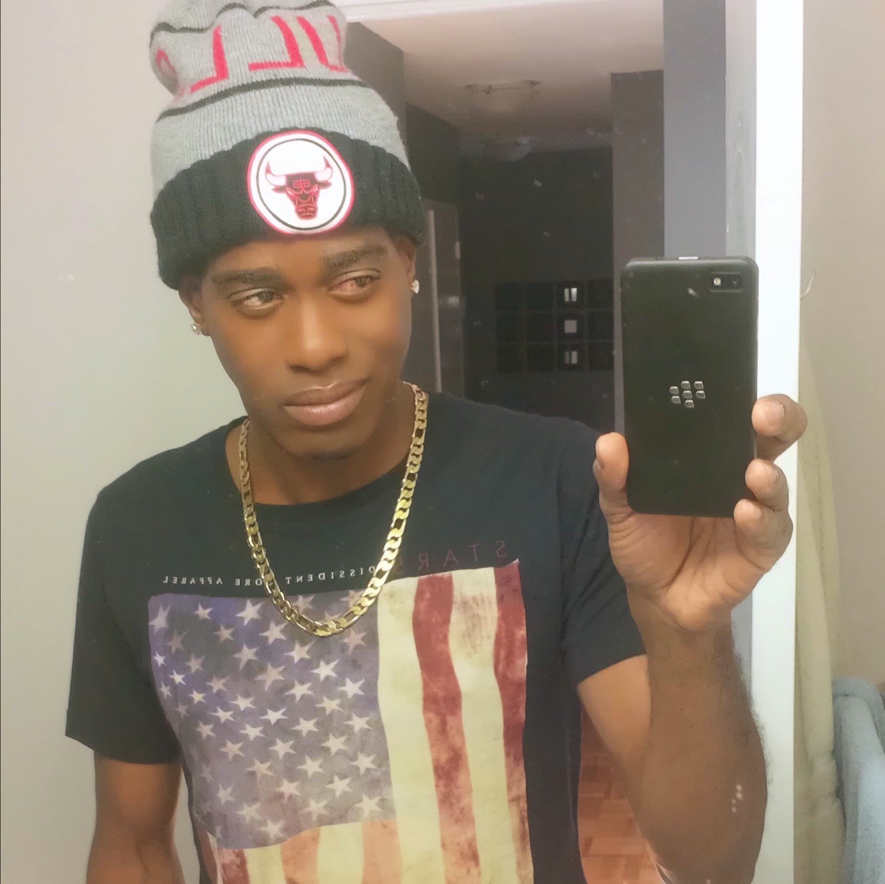 Chill dude just know how to keep it right.... Add my bbm 266d30c4, or kik - riddickool