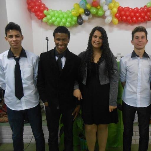 Conjunto que adorar o Senhor Jesus .
Integrantes :Willian Henschel ,Denis Silva , Ueliton Oliveira, Júnior Souza e Sthefany Fernandes
Contato: 051 9957-9709