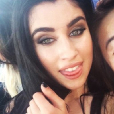 wonderwallayout's profile picture. ❀ all our layouts are on favs ❀ we take every request on our tumblr askbox ❀ header-icon matching via DM ❀