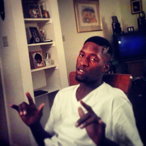 im jus all about a dollar #MONEYmakeinMitch #NBA #KOYENmyHEART #CANTslowMEdown