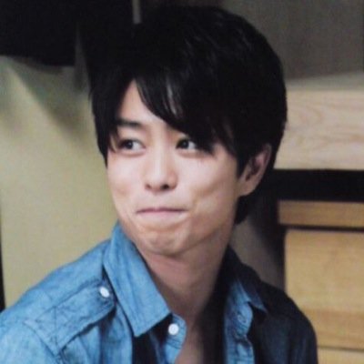 舞賀家さんはログアウト 嵐マイガールpvパロディの小説書きます 舞賀家の5兄弟は母親を亡くし 父は5人を養うため外国に そして兄弟達は今日も明るく 仲良く 毎日を過ごしています その様子 見てみません Rtしてくれたらお迎え 遅いかも Rtで