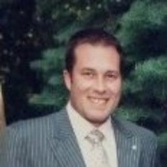 Avid golfer, lover of Cleveland sports, father of two amazing boys.  Principal at Headwaters Investment Counsel, passion for helping people, and growing myself.