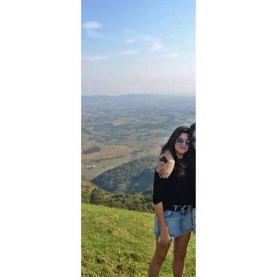 Se algumas pessoas se afastarem de você, não fique triste, isso é resposta da oração: “livrai-me de todo mal, amém”.(Caio Fernando Abreu)