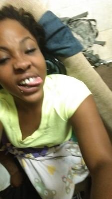 #Moneytrain$$ #LoudGxng #dolosh!t                          Good girls Rarely make history