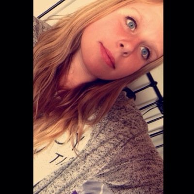 slotje voor de bijhouders . - 290512 ♥ danique - hou mn ⭕️ klein. - overal zijn slangen.