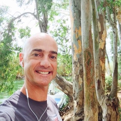 Your friend in Singapore. Kite surfer, compliance commentator, lawyer, footy fan, moutaineer with a shocking fear of heights...