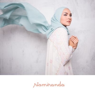 official account house of riamiranda padang,pin BB 29F8B942,telp 0751-25527,email: padang@riamiranda.com,LINE: riamiranda_pdg