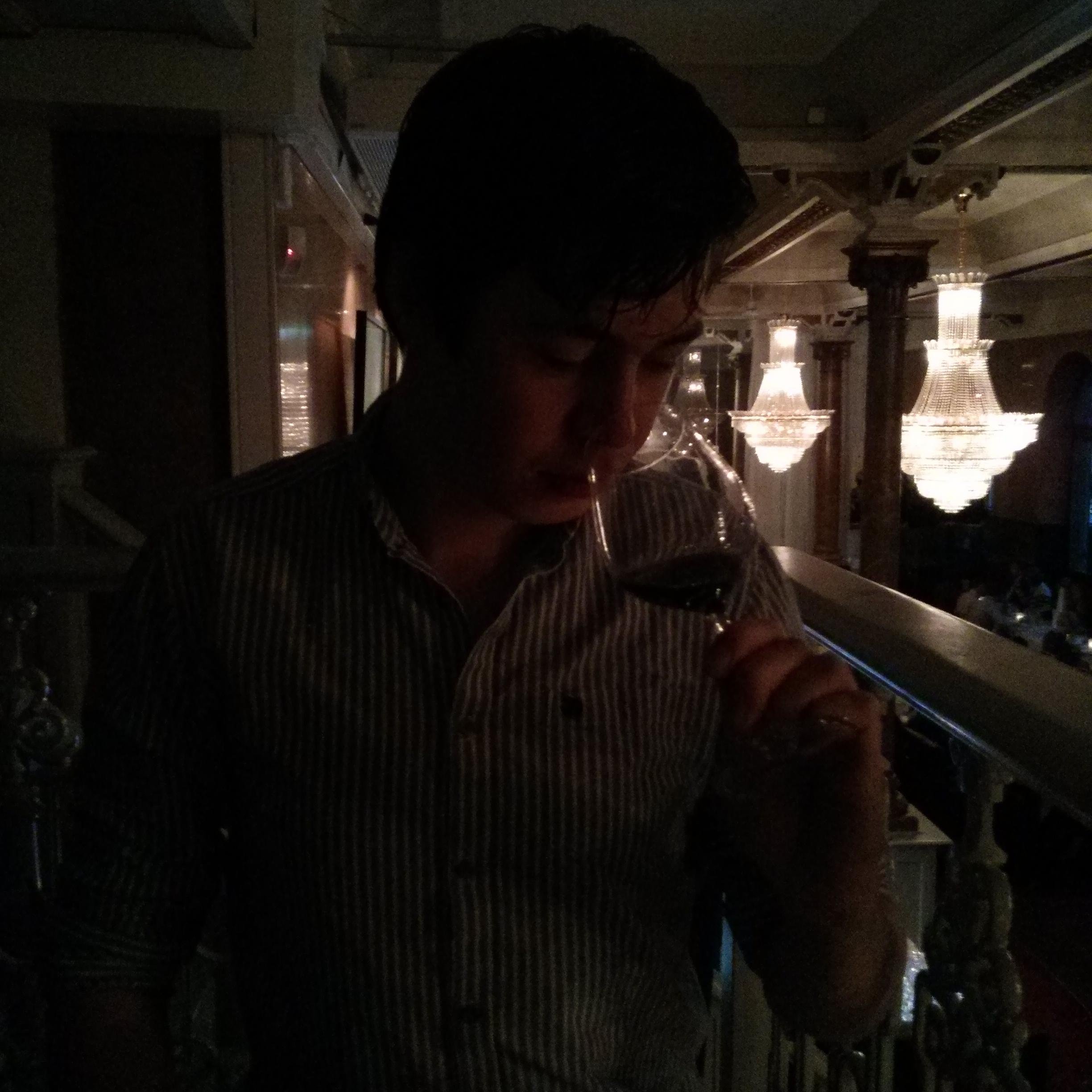 Sommelier emeritus & Gin Aficionado
