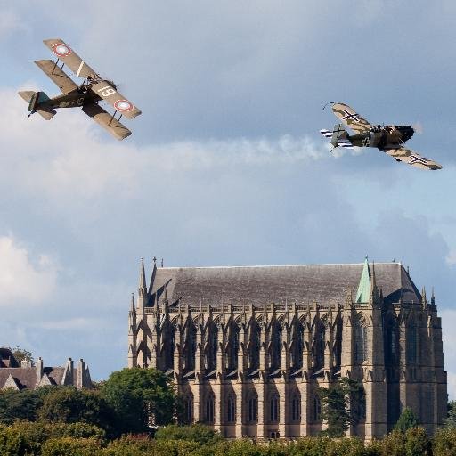 The Great War Display Team recreates the scene of WW1 air battles to Commemorate, Educate and Entertain the public about those who gave so much.