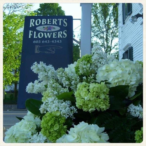 A fine, independently-owned florist, serving HanoverNH, the Dartmouth community and Upper Valley since 1930.