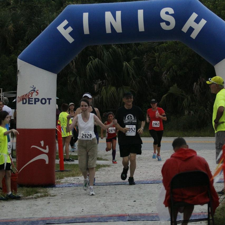 walking26's profile picture. I work in advancement services in higher ed. Mainly tweet abt sports (esp pro golf), faith/spirituality, yoga, my travels, other random stuff.