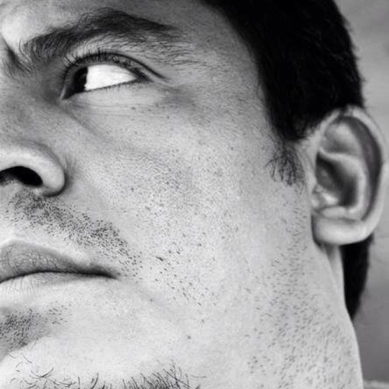 Pai, Professor, Fotógrafo, Publicitário, Radialista, Mergulhador.
Amigo Leal e um Eterno Apaixonado...