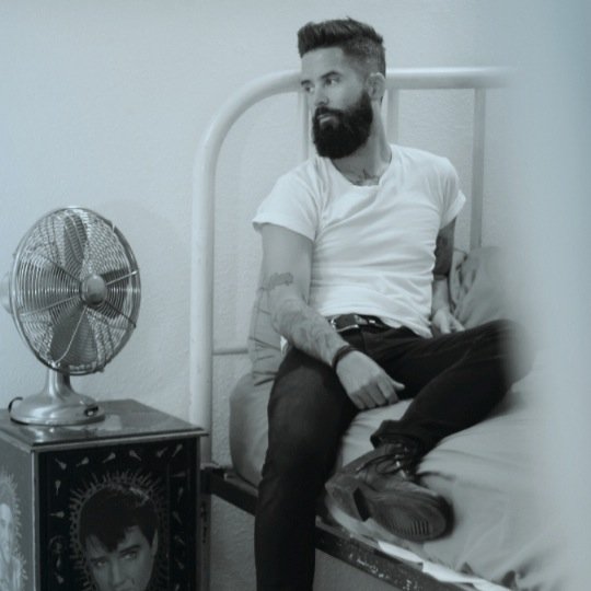 jaysparrowmusic's profile picture. Singer-Songwriter, Record Producer, Video Director, Minimalist and Founder of Tech Things