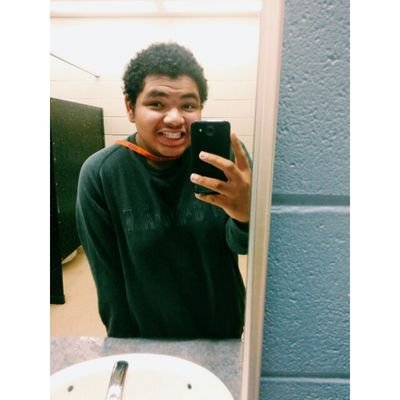 smores_moore's profile picture. dancer