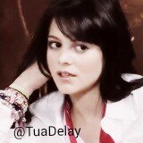Me chamo Bianca Delay, tenho 14 anos, Estudo no EWS, sou  inocente e estudiosa. As más influências me levam a ser #Rebelde.