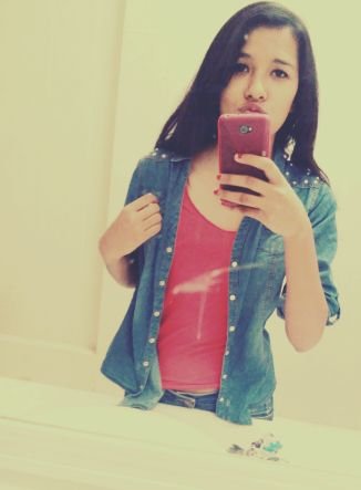 ItzelFavelaG's profile picture. meno? meno3