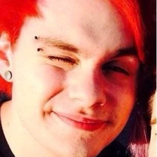 I will update everytime Michael Clifford (a.k.a @Michael5sos ) dyes his hair :) I am also i fangirl account :)