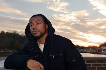 Hi.Definition/HD. Entertainer/rap artist, coming out of Newark, NJ. New Element Entertainment.