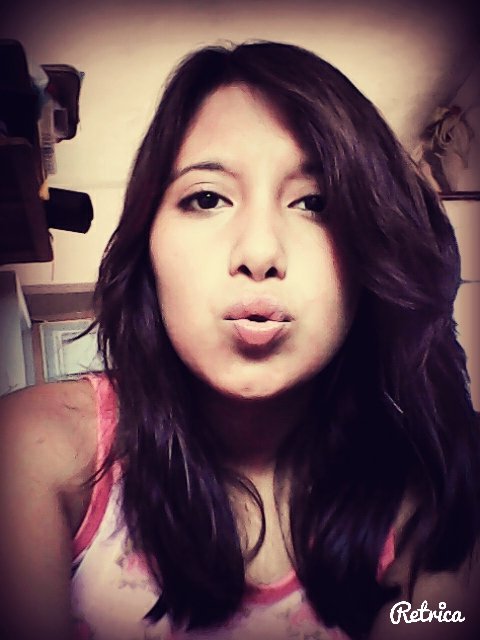 sarely1998's profile picture. 