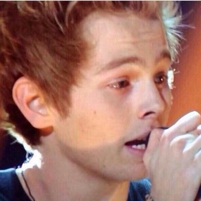 follow @lashtonnarry69