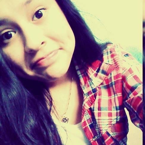 Jaaaaaaaazmiin's profile picture. Lolly s2