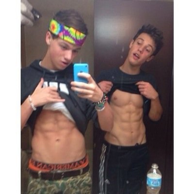 magconboysCDTC's profile picture. Cameron Alexander Dallas and Taylor Micheal Caniff are my bæs my dream is to meet them i want them to notice me  im in love with magcon