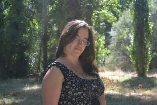 Lorrein90's profile picture. 