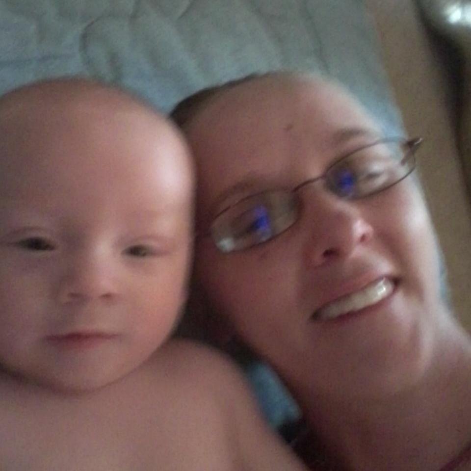 tinalynn12's profile picture. 