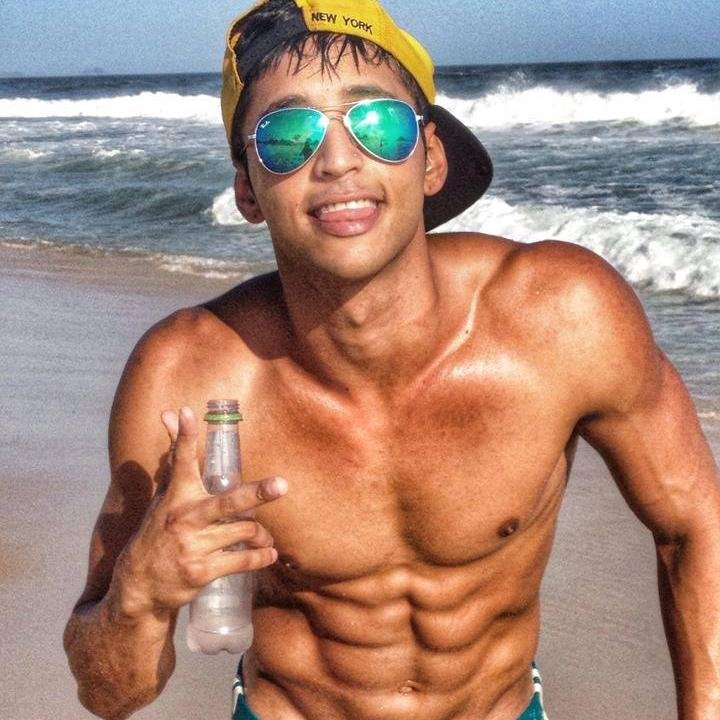 Só tivemos um lance, tu tá nessa dor. Eu te garanti prazer, não garanti amor...