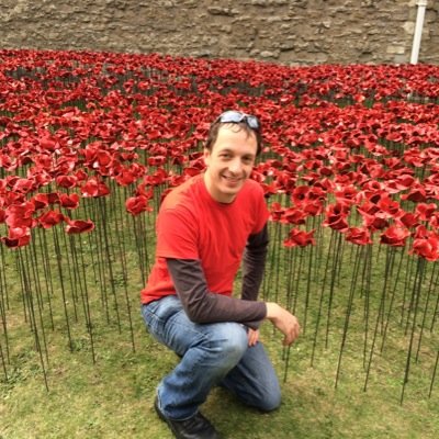 Reader and fantasy author of The Magic of Prophecy: US (https://t.co/vi0bv3Hzyq), UK (https://t.co/sDwFCPPuoy), my website (https://t.co/S29Wk82UBz)
