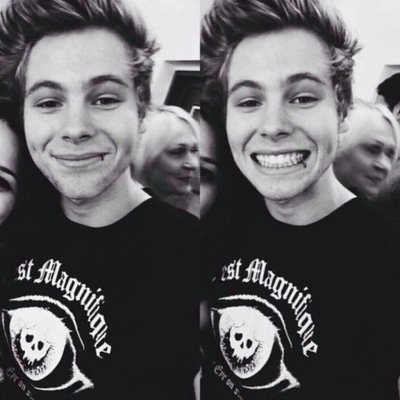 Obsessxdhood's profile picture. 