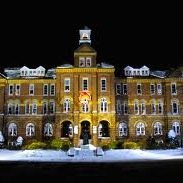 Hey fellow Anselmians, Gossip Girl here. Your one and only source into the scandalous lives of SAC students. 
Send your tips to xoxosacgirl@gmail.com