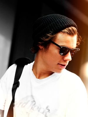 @Harry_Styles you light up my world like nobody else ✼ | ziam forever |1d , 5sos ,ansel elgort