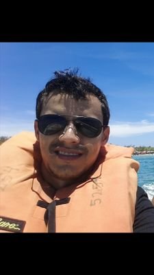 THNKFR's profile picture. estudiante de Ingeniería electrica U.L.A venezuela