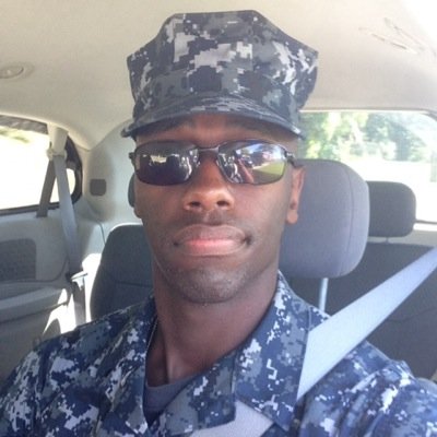 QuagmireDesHoes's profile picture. Bios are harder to write then songs ....