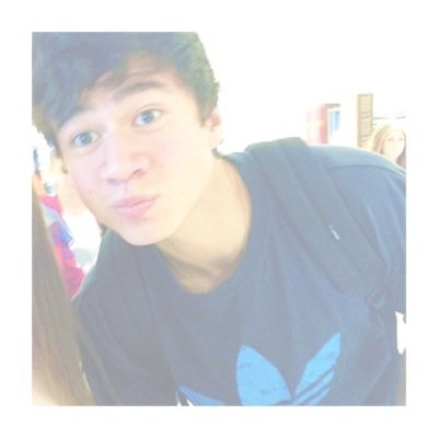 This is a free follow from @IWATOBILUKE you should follow that. And if you already do ily
