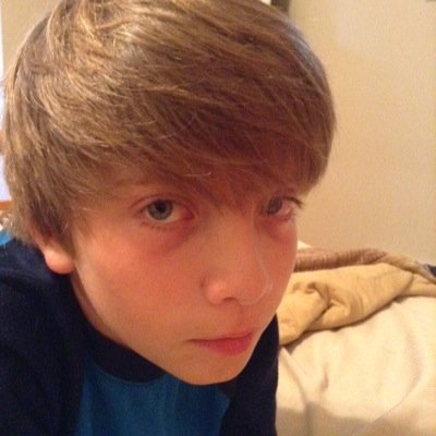 Hi I'm Caleb! I'm in grade 5 and I love tennis!!!!