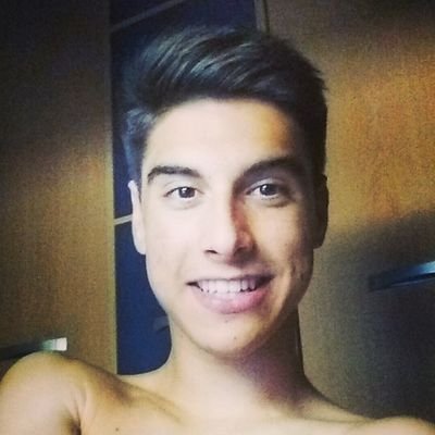 Estudiante de Ingeníeria de Telecomunicaciones UPC Barcelona