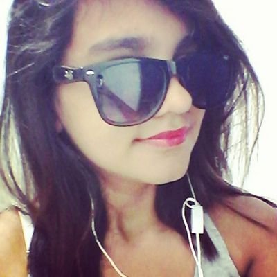 Eu sei que às vezes é foda, da vontade de parar, mas se eu parar quem vai ter história pra poder contar?
( Bonde da Stronda)
Carius-ce ✌
S.O.L.T.E.I.R.A 
♡