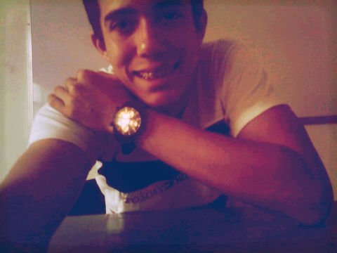 enmacarmo's profile picture. Yo solo se , que no se nada .