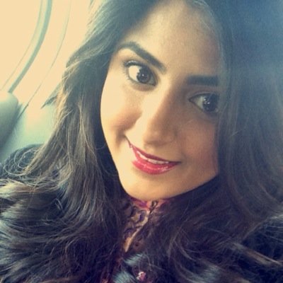 Henna Rosi Reshma Aqeel 
Accountant in the making #ACCA 
Mehndi (henna) Artist @HOUSE_OF_HENNA