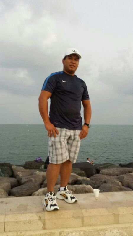 chesterjanbiyo's profile picture. 