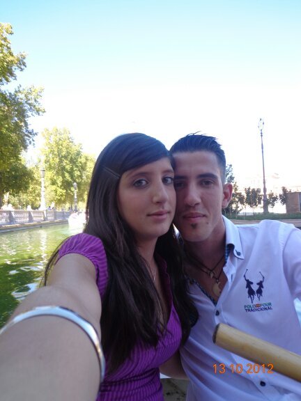 Te amo porque amarte me da la vida y si no te amara moriria.Te amo por encima de todas las cosas.Te amo tanto como a mi propia vida.