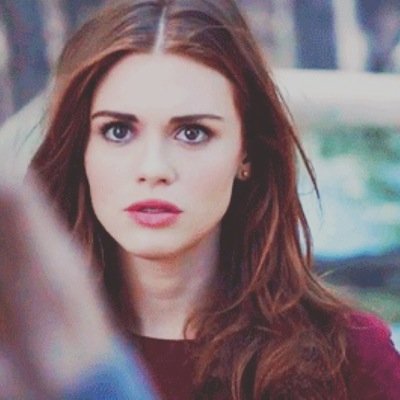 NARRYMINISKIRT's profile picture. i didnt come here to make friends, i came to win americas next top model.