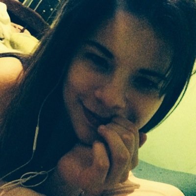 Paz5Gabi's profile picture. Instrumentista quirurgica • :) , // hoy quiero sonreir despues de haber llorado tanto tiempo !