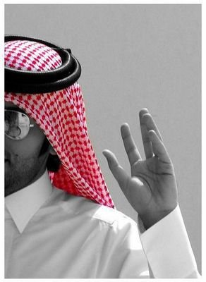 أنـا حرف جـزم نفســه , ومثــلي يصعب إعـرآبــه , تغريدآتـي منوعه وليس كل ما اكتبه تحت اسمي دائما ترجمة لاحاسيسي أو حكاية عن واقعي , هي فقط تغريدات محض تغريدات