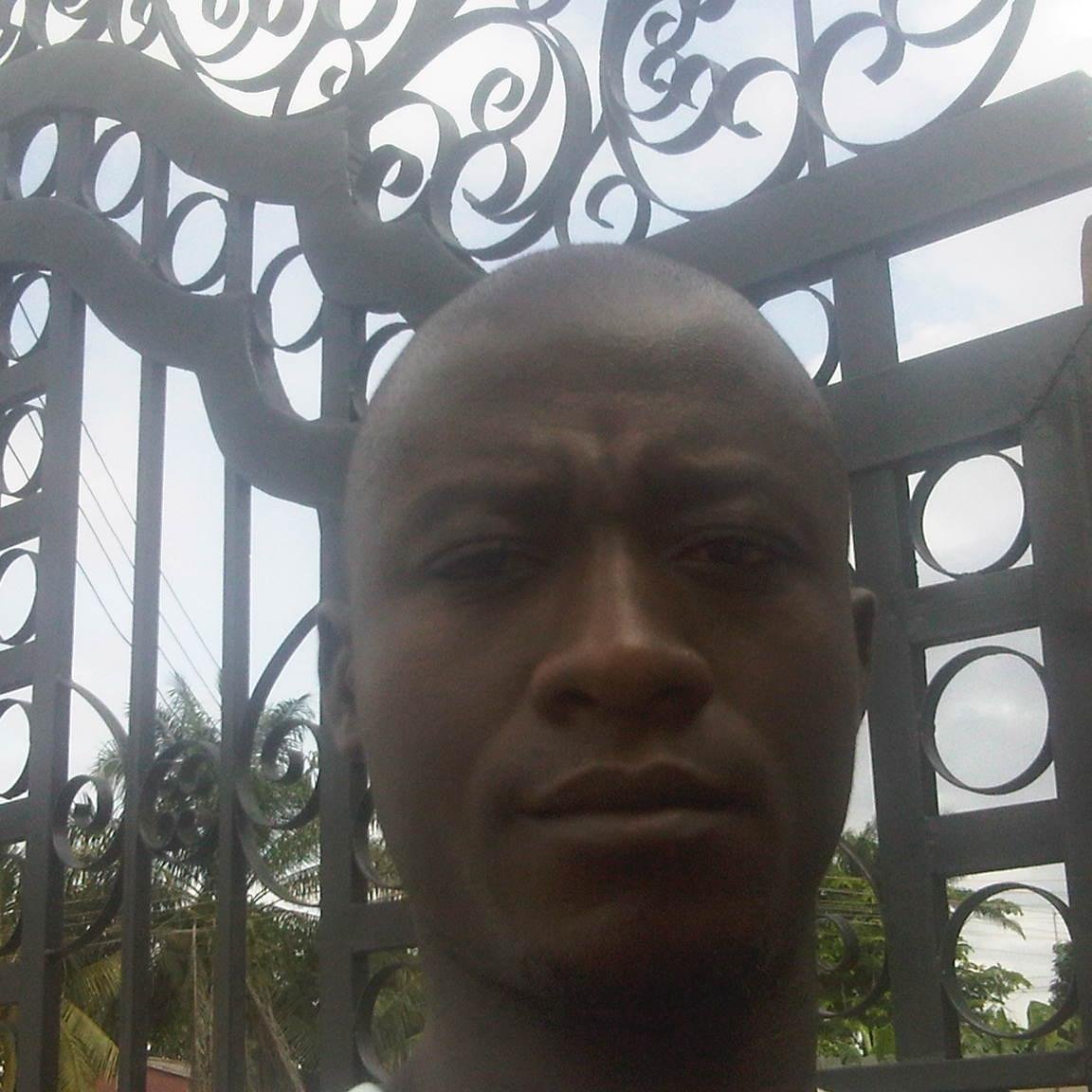 I am an internet marketer, information scientist, affiliate marketer, website and graphic designer with seven years of undeniable experience.