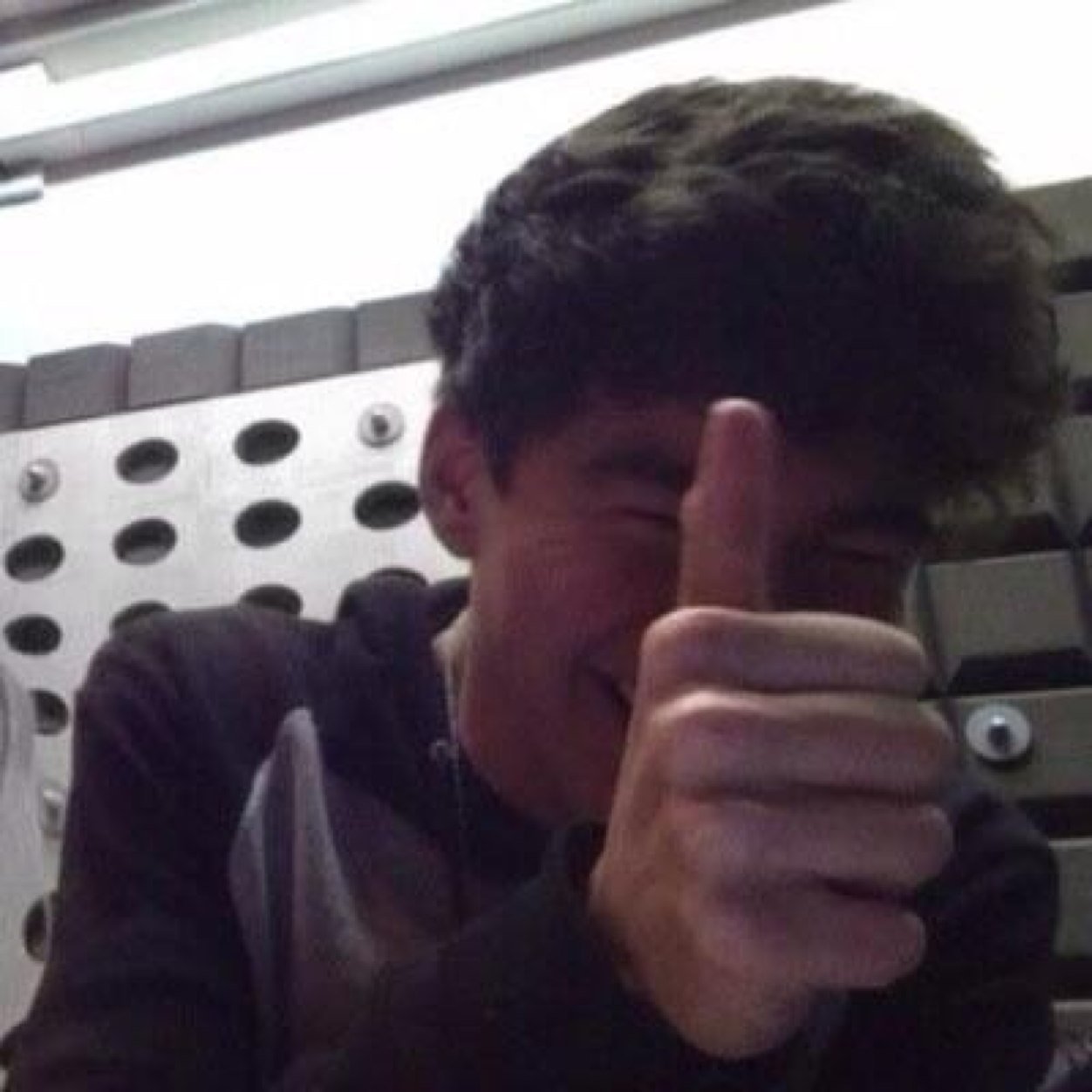 main account: @vodkahood