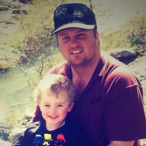 largie1986's profile picture. 